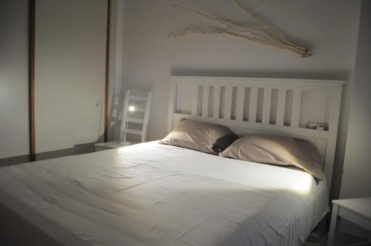 Precioso Apartamento Con Jardin Y Piscina Comunitaria Estepona